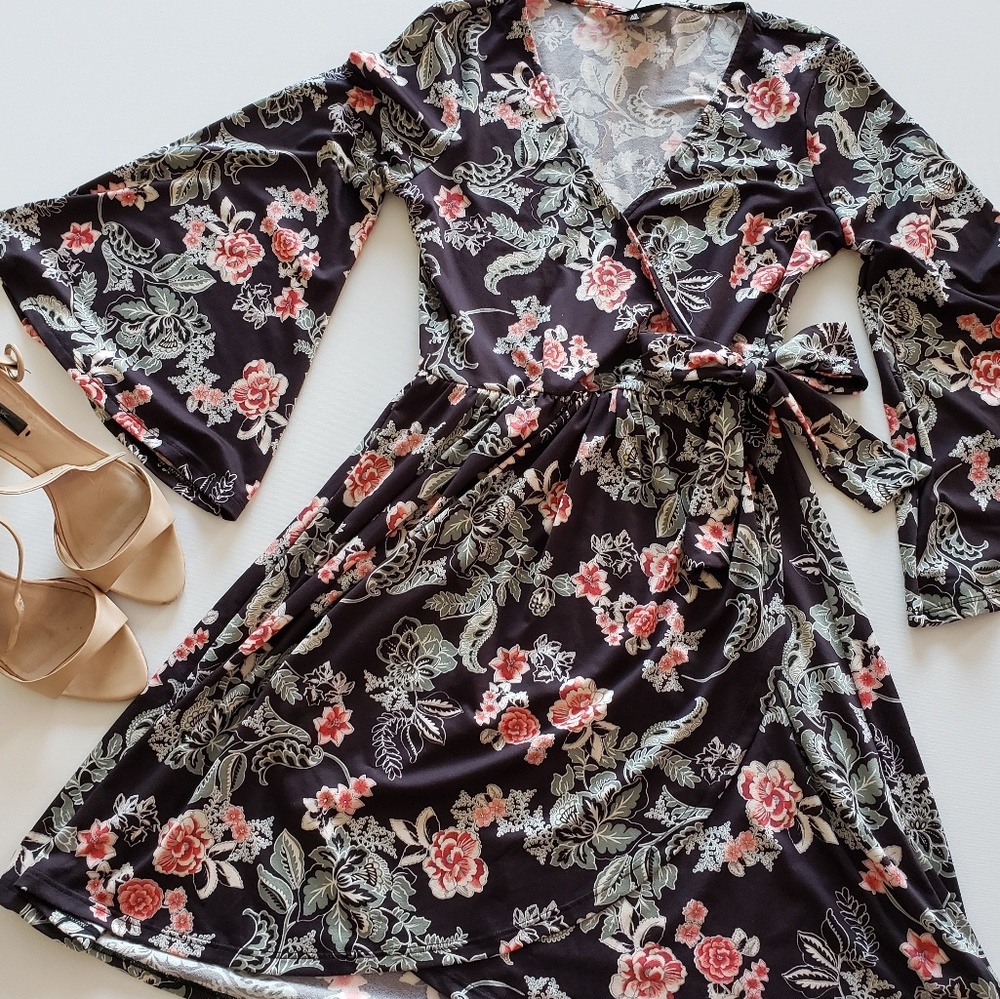 BOBEAU Faux Wrap Black Floral Print Dress